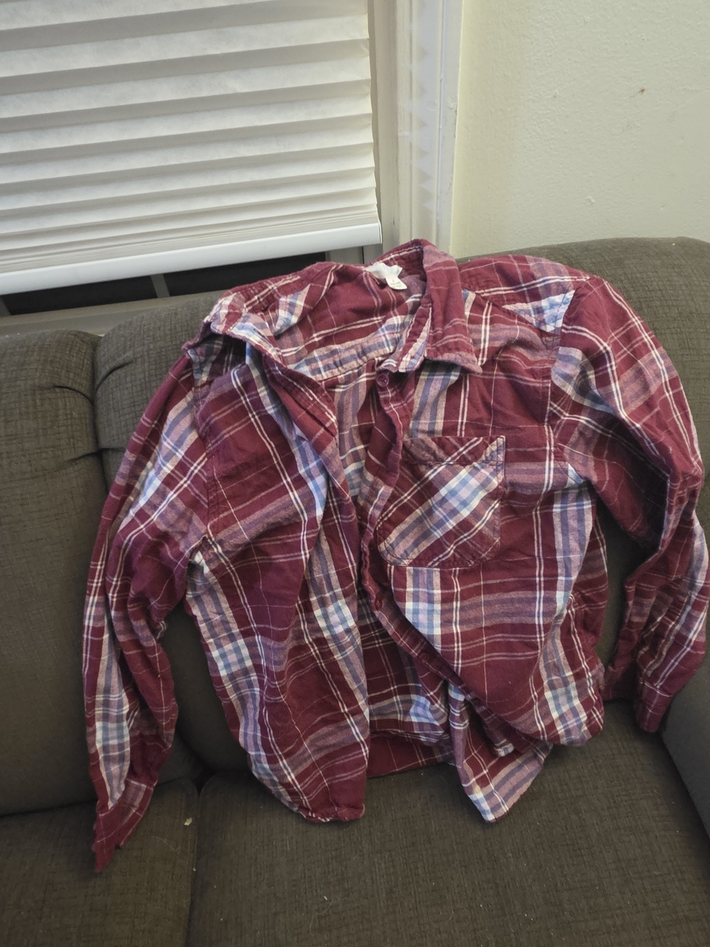 Time and Tru Red Plaid Button-Down Shirt